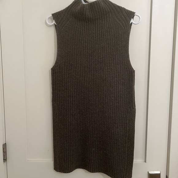 Aritzia Wilfred Durandel - Picture 2 of 3